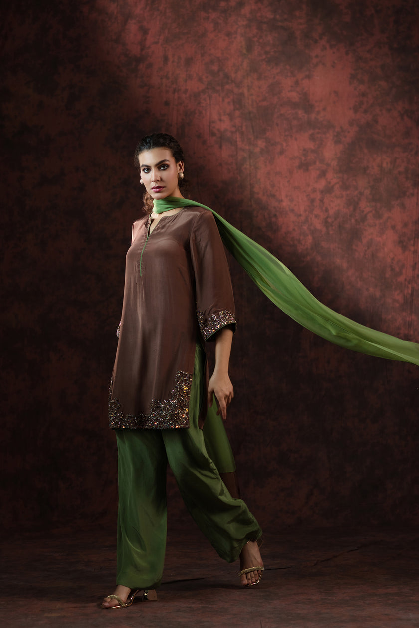 Mocha Meadow Ensemble